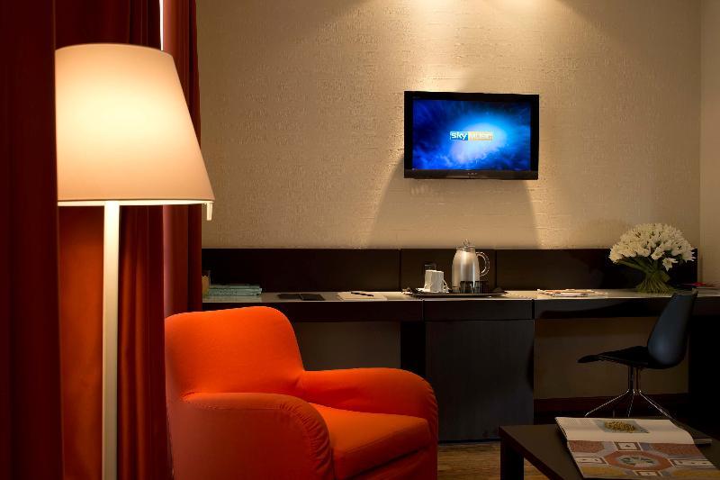 Hotel CHC Torino Castello Esterno foto