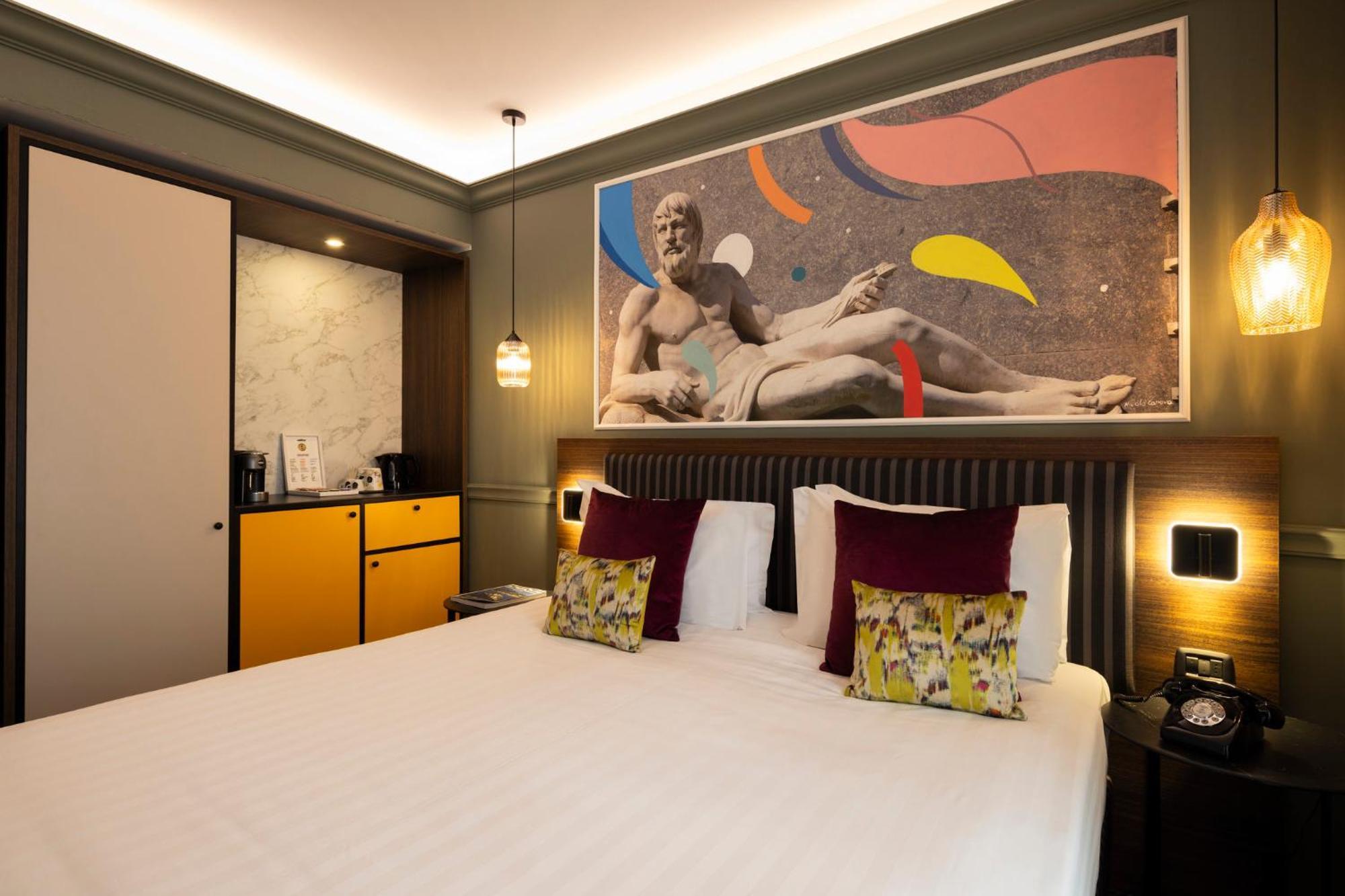 Hotel CHC Torino Castello Esterno foto